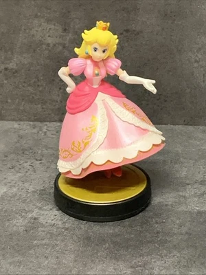 PRINCESS PEACH Super Smash Bros. Nintendo Amiibo FIGURE ONLY Tested Working - Image 1 of 4