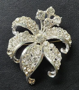 1960s Rhinestone Flower Brooch Silver Tone Vintage Large Statement Pin - Picture 1 of 3