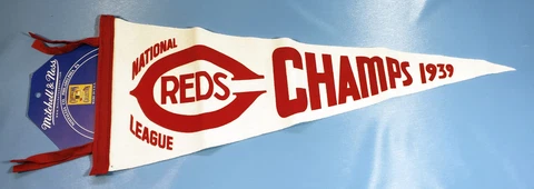 Mitchell & Ness Cincinnati Reds Throwback Pennant Flag 23" Inches Cover