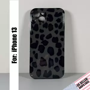 Funda para iPhone 13 - Gris Brillante y Negro Estampado Leopardo | Agarre Flexible - Imagen 1 de 14