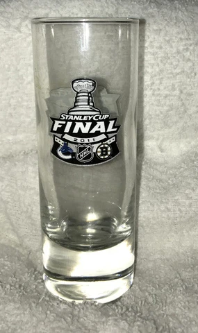 BOSTON BRUINS vs VANCOUVER CANUCKS  2011 STANLEY CUP FINALS SHOT GLASS # 2 Cover