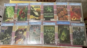 Lotto di 12 fantastici fumetti Hulk classificati - Foto 1 di 13