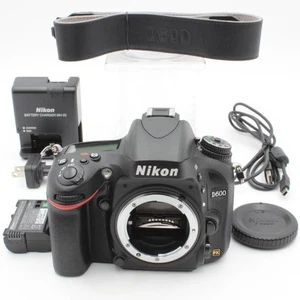 Nikon D600 DSLR Camera Body 14753 Shots Excellent Condition No Battery - Picture 1 of 8