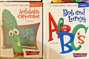 LOT 2 VEGGIECATIONAL CHICK FIL A , ABC OPPOSITES P. VISCHER SMALL HB - Foto 1 di 2