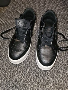 Size 10  Nike Air Force 1 Sage Low Black 2018 - Picture 1 of 8