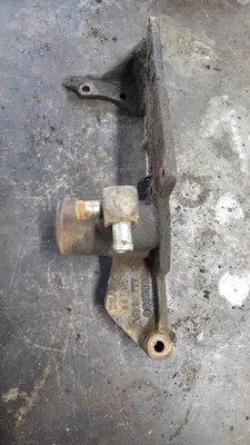 AC COMPRESSOR bracket 3913360 Dodge D250 D350 1st Gen Cummins Diesel 12v Foto 1 de 2