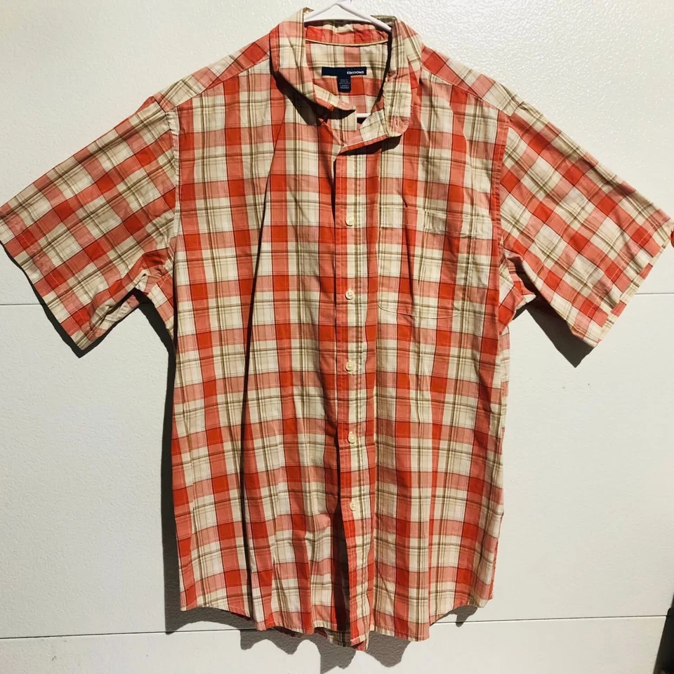 Basic Editions Men's Size Large 42-44 Button Down Plaid Short Sleeve Shirt - Image 1 of 4