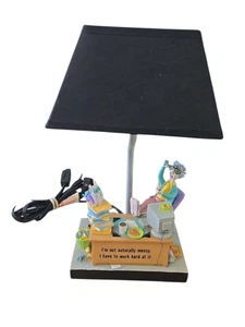 Hallmark Multicolor Maxine unordentliche Büro mit Hund Computer Schreibtischlampe 11,75" hoch - Bild 1 von 7