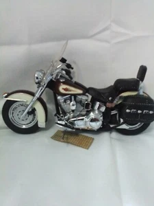 A Franklin mint 1:10 scale model of a 1989 Harley Davidson Heritage Soft tail - Picture 1 of 9