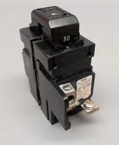 30 Amp PUSHMATIC Siemens ITE Gould Bulldog 2 Pole 30A BREAKER P230 - Picture 1 of 6