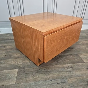 Comodino 33 mobiletto vintage retrò Beaver & Tapley - legno metà secolo - Foto 1 di 24