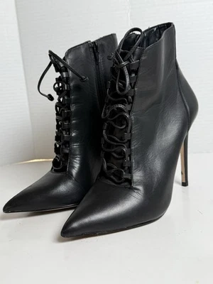 Ботинки на шпильке ALDO черная кожа с заостренным носком на шнуровке размер 7,5 - Изображение 1 из 4