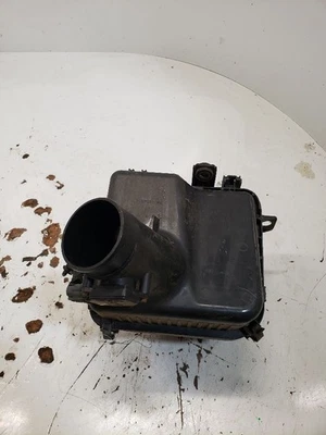 Filtro de aire compatible con 04-12 GALANT 1363508 Foto 1 de 4