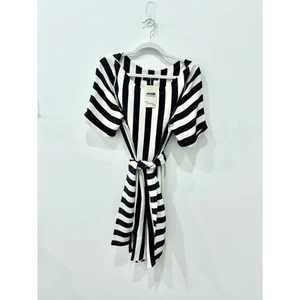 BCBGMaxazria Striped Short Sleeve Mini Dress with Belt White/Black Womens Size M - Picture 1 of 4