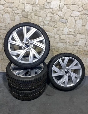 VW Golf 8 GTI GTD R 18 Zoll Felgen Bergamo Winterreifen 225/40 R18 Clubsport  - Bild 1 von 4