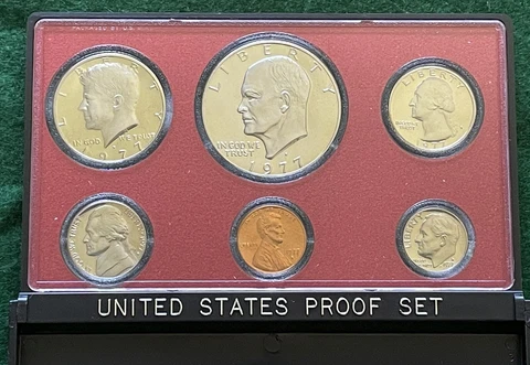 1977 Proof Set U.S. Mint Original Government Packaging OGP Collectible Cover
