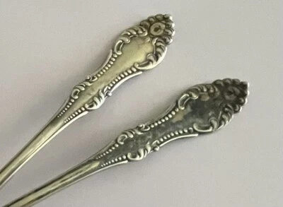 CARLTON WM A ROGERS A 1 CUCHARADA ANTIGUA 1898 CUCHARADAS PLATEADAS LOTE DE 2 Foto 1 de 4