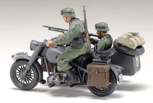 TAMIYA - Modello assemblaggio militare - moto e sidecar tedeschi - Foto 1 di 5