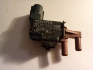 LEXUS RX300 Evap Canister sensor VSV Denso brand # 90910-12215 - Picture 1 of 3