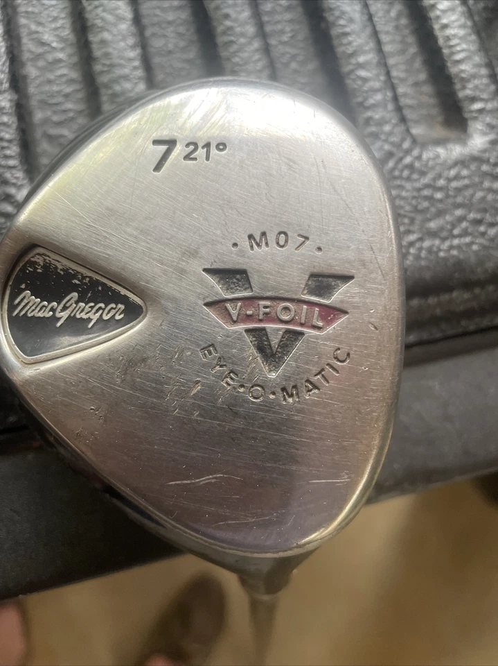 MacGregor V-Foil Eye-O-Matic 21 Degree 7 Wood / Stiff Flex Graphite Shaft - Image 1 of 4