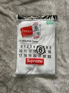 Supreme@/MM6 Maison Margiela/Hanes@ 2 X Canotta senza etichette - TAGLIA X LARGE - Nuova - Foto 1 di 3