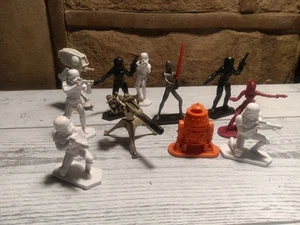 Hasbro Star Wars 2014 2” Command Mini figuras lote mixto 11, miniaturas de Star Wars - Imagen 1 de 6