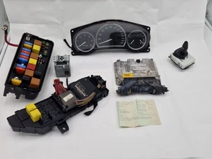 Saab 9-3 Ver1 1.9D 88kW 2005 Motorsteuergerät Modul ECU 0281011970 Satz 💯💯 - Bild 1 von 16