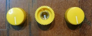 Set of 3 Yellow Vintage Cupcake Guitar Effects Pedal Amp Stompbox Control Knobs - Picture 1 of 3