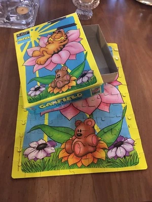 Garfield Jigsaw Puzzle 100 Piece #4609F-44 Complete VGC - Image 1 of 4