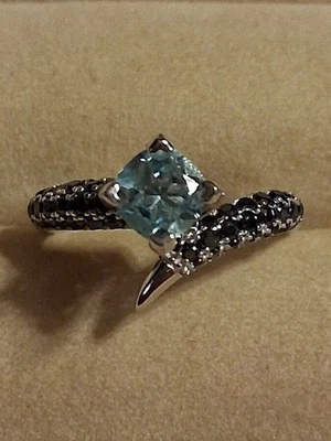 Topacio Azul Cielo 6mm y Espinela Negra, Placa Oro Blanco 14K Plata de Ley 925, 7 Foto 1 de 4