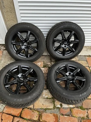 Winter Kompletträder 225/65 R17 106H XL / Felge: OXXO 7,5J x 17 H2 - Bild 1 von 4