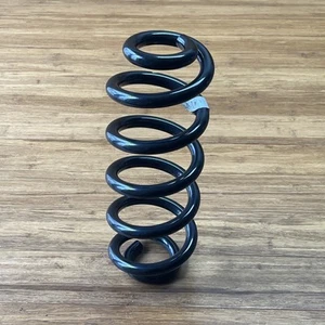 ๐ 2019 2020 - 2024 AUDI Q7 4M REAR RIGHT / LEFT COIL SPRING 82K MILES OEM ๐ข - Picture 1 of 6