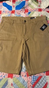 VOLCOM Road Trip Short Men’s Size 32 - Picture 1 of 5