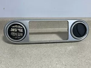 2008 - 2014 Scion xB Radio Dash Center Bezel Ac Air Vents Trim SILVER OEM - Bild 1 von 3