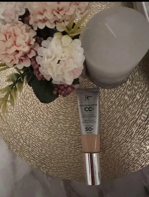 YOUR Haut BUT BETTER CC+ cream foundation SPF50+ #light medi - Bild 1 von 4