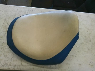 Sillín asiento conductor delantero Suzuki VZR1800 M109R 2006-2017 Foto 1 de 4