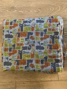 Baumwollstoff mit abstraktem Druck hellblau orange gelb (Levi’s Used This) 176x56” - Bild 1 von 6