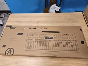 Arturia MiniFreak Stellar 6-Voice Spontaneous Algorithmic Synthesizer - Used - Picture 1 of 2
