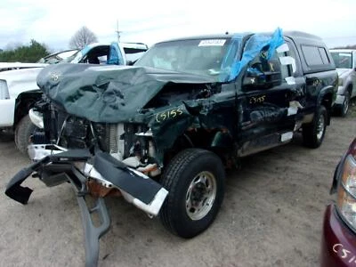 Puerta trasera derecha usada cristal trasero se adapta a: Chevrolet Silverado 2500 2002 clase pickup Foto 1 de 4