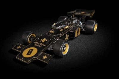 Pocher Lotus 72D JPS #8 E. Fittipaldi World Champion 1972 British GP 1/8 HK114 - Immagine 1 di 3