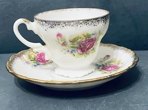 VINTAGE MINI DEMITASSE TEA CUP & SAUCER PINK ROSES & GOLD ACCENTS - Picture 1 of 10