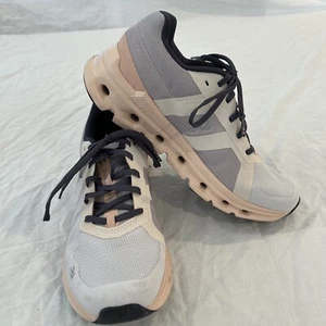 Tenis para correr On Cloud Cloudrunner para mujer, talla 8, púrpura/rosa - Imagen 1 de 13