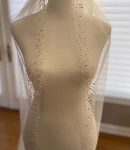 Bridal veil with crystals beaded Rhinestones beads for bride - Picture 1 of 4