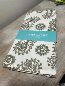 NWT Boho Vintage White Gray Brown Paisley Tea Towel 100% Cotton - Picture 1 of 4