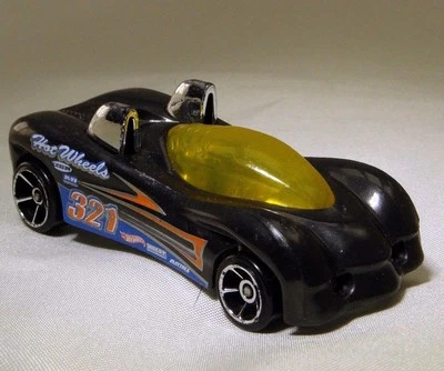 Hot Wheels Power Pipes 2014 Malaysia Holst 321 Car   - Image 1 of 4
