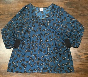 CABI Blue Shadow Leaf Print Blouse Size Large 3763 Long Sleeves Ruffled Cuffs - Picture 1 of 7