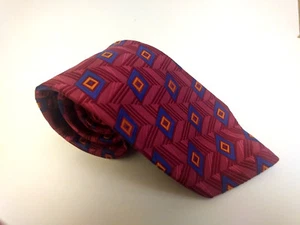 Robert Talbott Chelsea Tie Red With Blue Accents Geometric Exccellent! USA Made - Picture 1 of 4