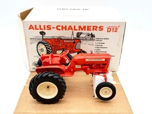 1/16 Allis Chalmers D12 Tractor Collectors’ Edition - Picture 1 of 3
