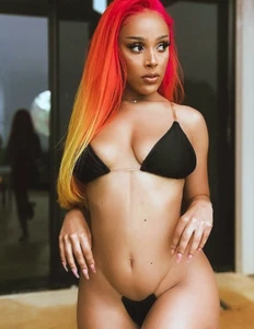 Doja Cat | Foto Brillante 8,5 X 11 in | Sexy Cantante Rap Pop - Imagen 1 de 1