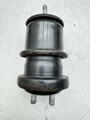 SOPORTE AISLANTE MONTAJE DERECHO MOTOR 2.5L SUBARU LEGACY OEM 2015-2019 💎 Foto 1 de 3